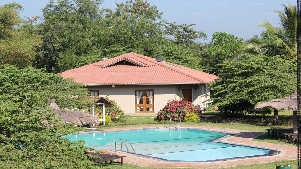 Hibiscus Garden, Tissamaharama