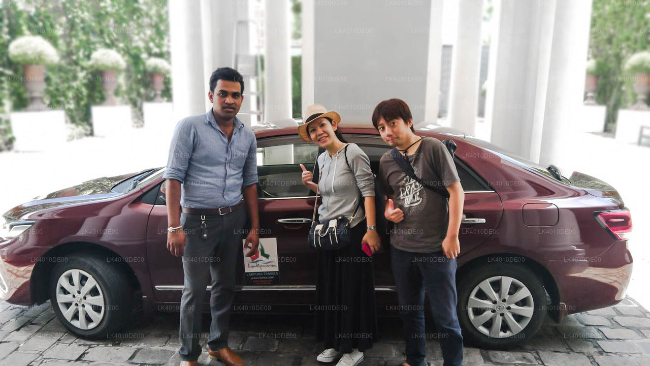 Colombo (CMB) Airport till Kollupitiya City Privat Transfer