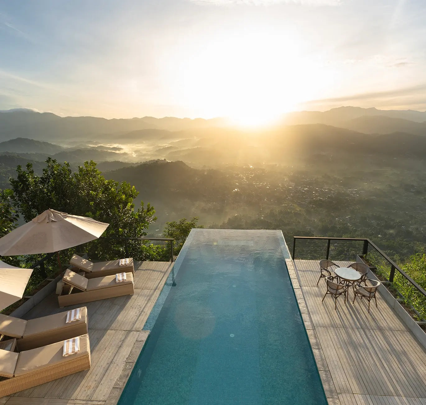 W15 Ambuluwawa, Gampola, Kandy