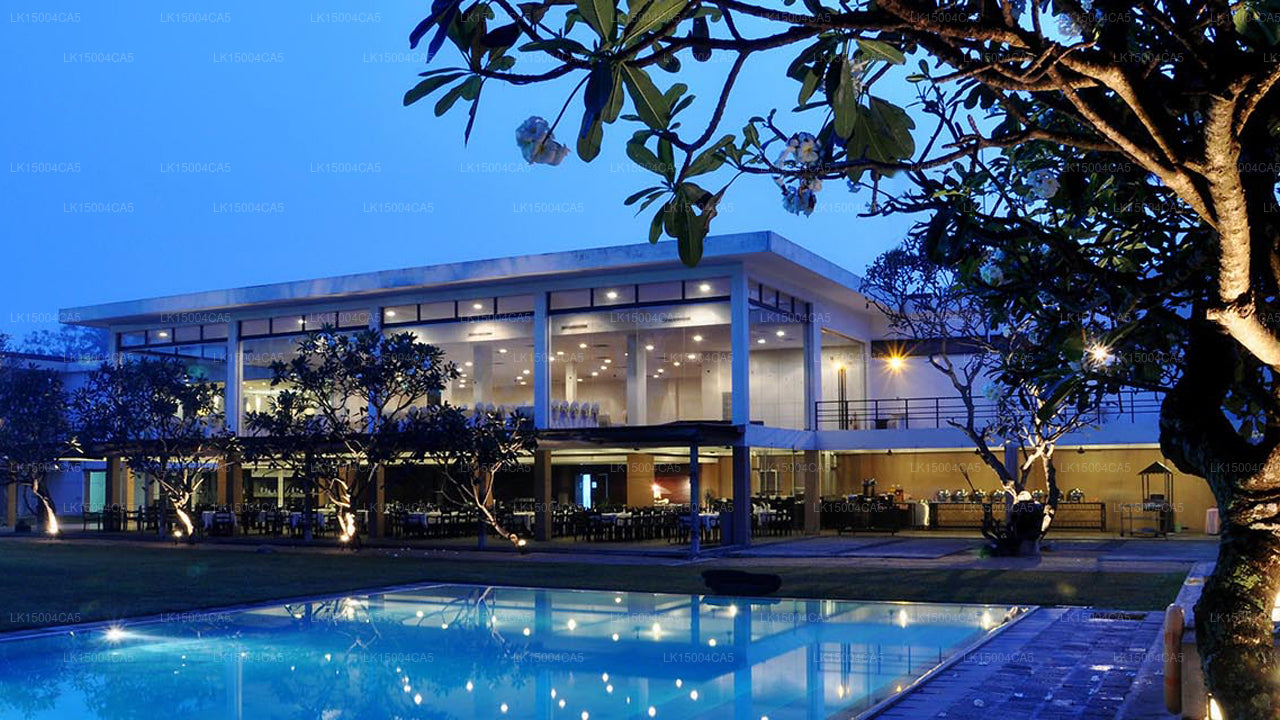 Pegasus Reef Hotell, Wattala