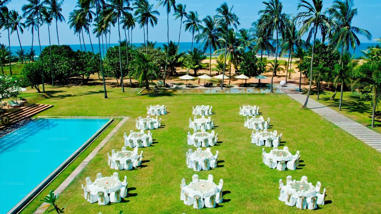 Pegasus Reef Hotell, Wattala