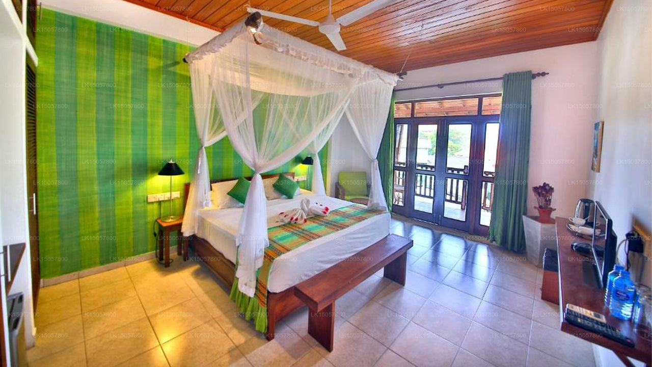 Rockside Beach Resort, Induruwa