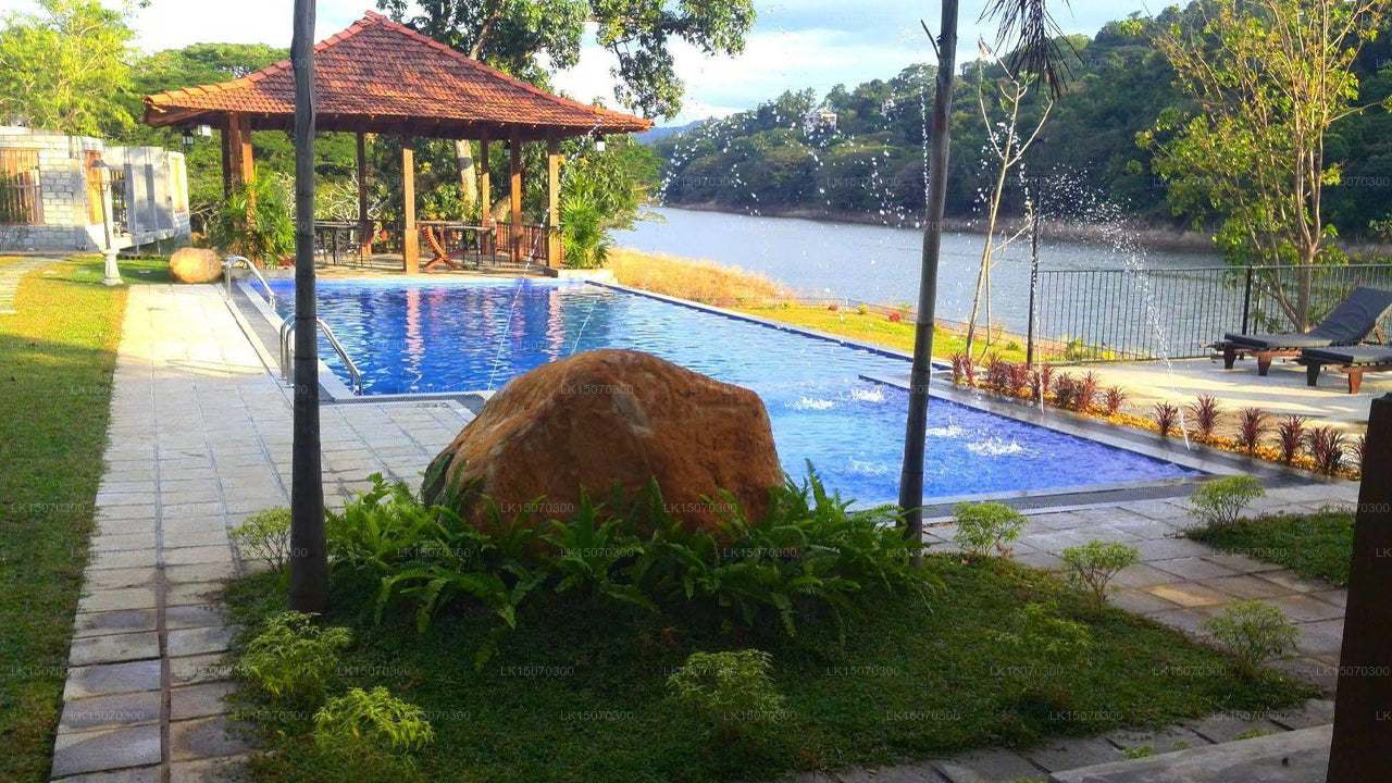 Serendip Stone Bungalow, Kandy