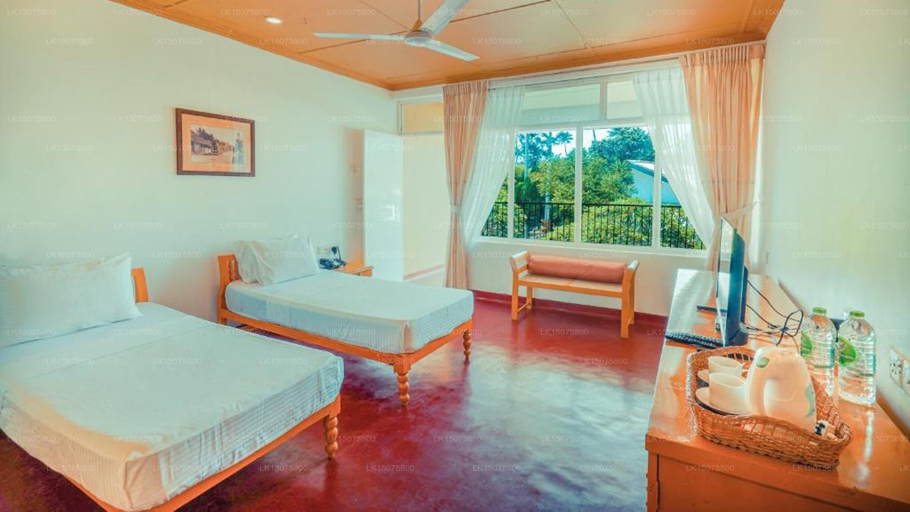 Polhena Reef Garden Hotel, Matara