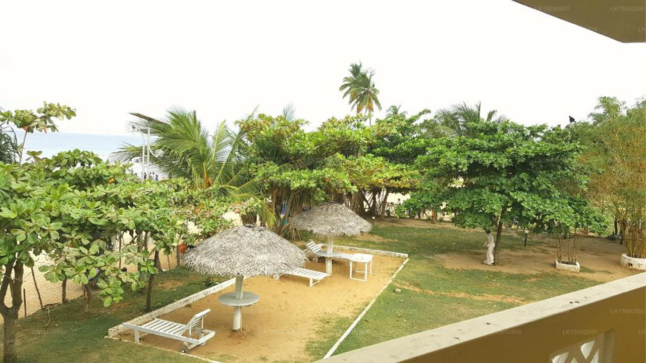Sea View Beach Hotel, Nilaveli