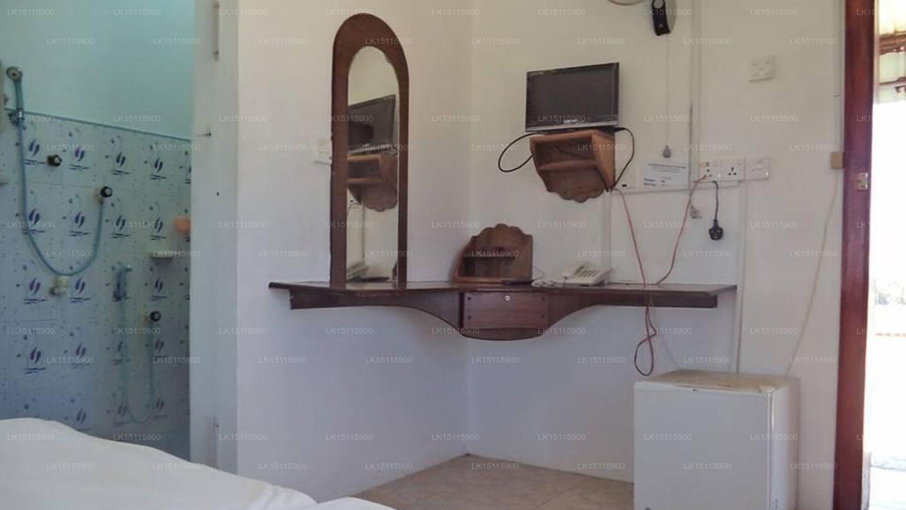 Sea Breeze Restaurant & Guest House, Batticaloa