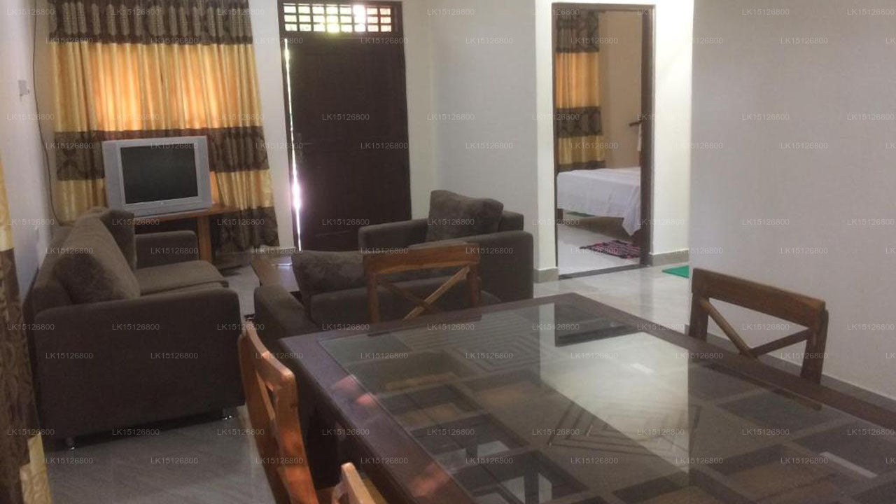 Hotell Surasa, Kurunegala