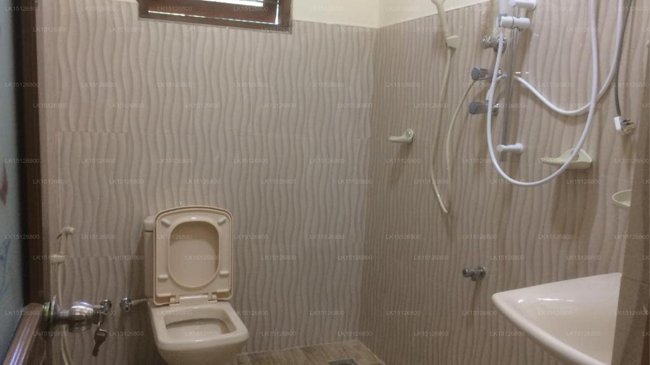 Hotell Surasa, Kurunegala