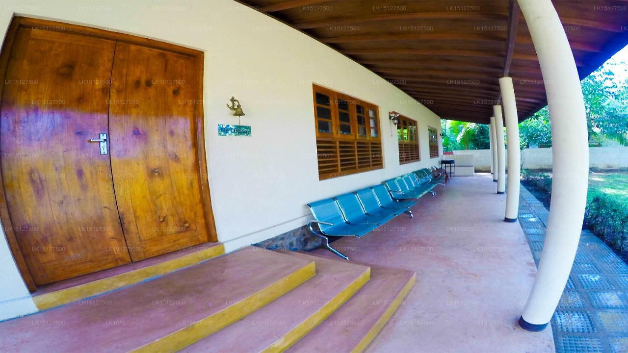 De Olifant Holiday Bungalow,  Udawalawe