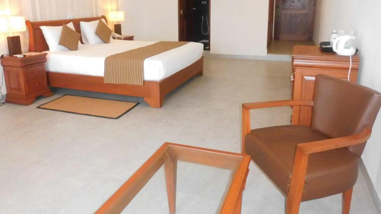 Paradise Beach Club Hotel, Mirissa