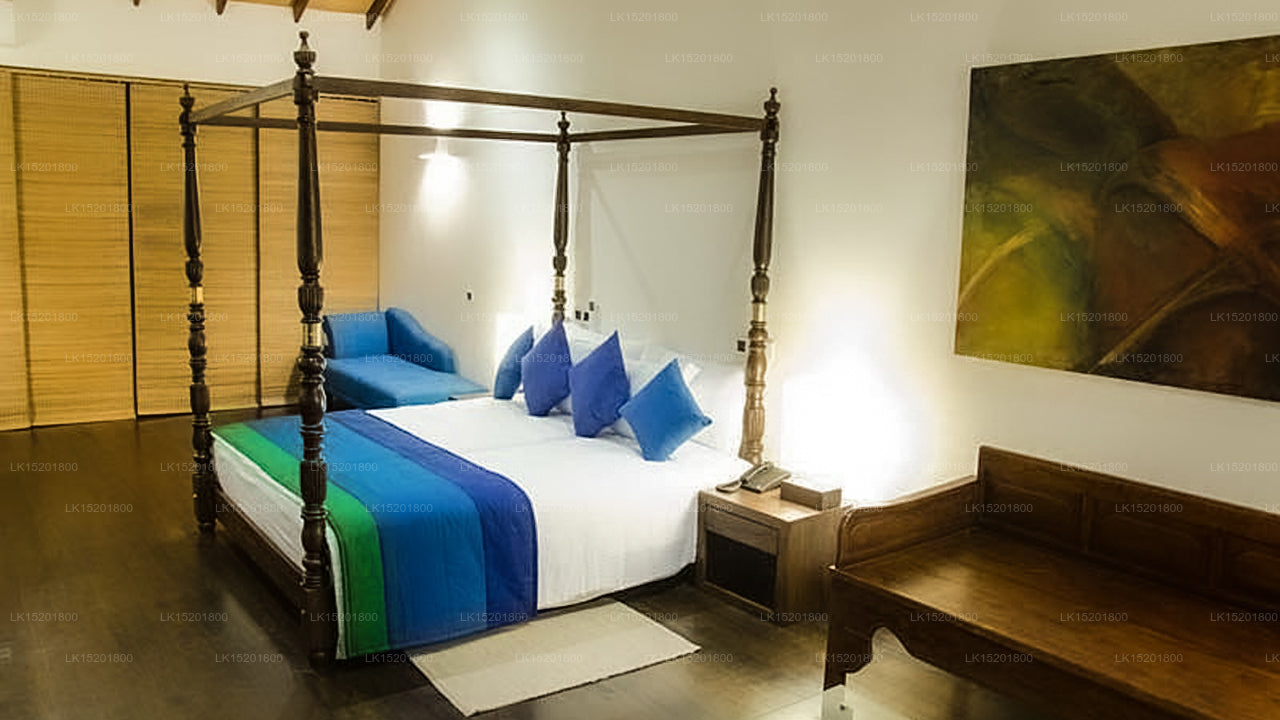 Aarya Lagoon, Kalpitiya