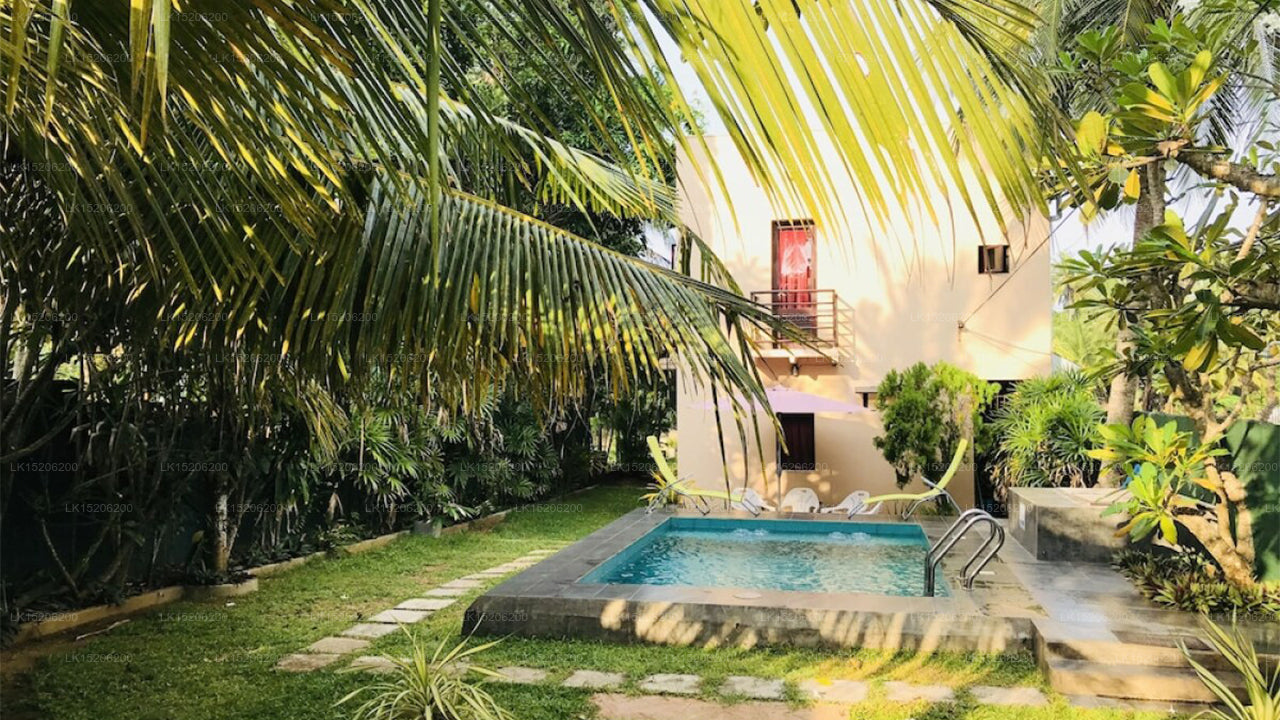 Sri Beach Bungalows & Villa, Marawila