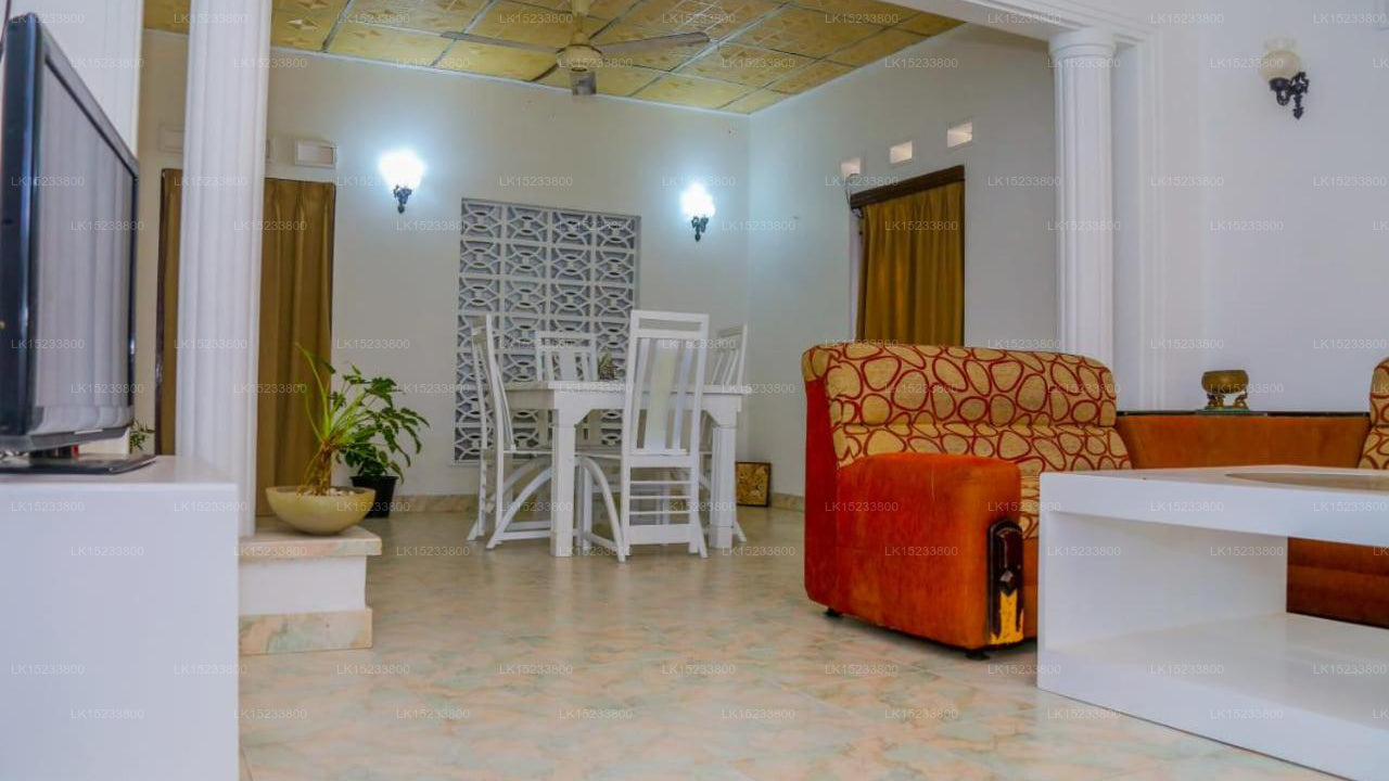 Niwahana Transit City Hotel, Katunayake