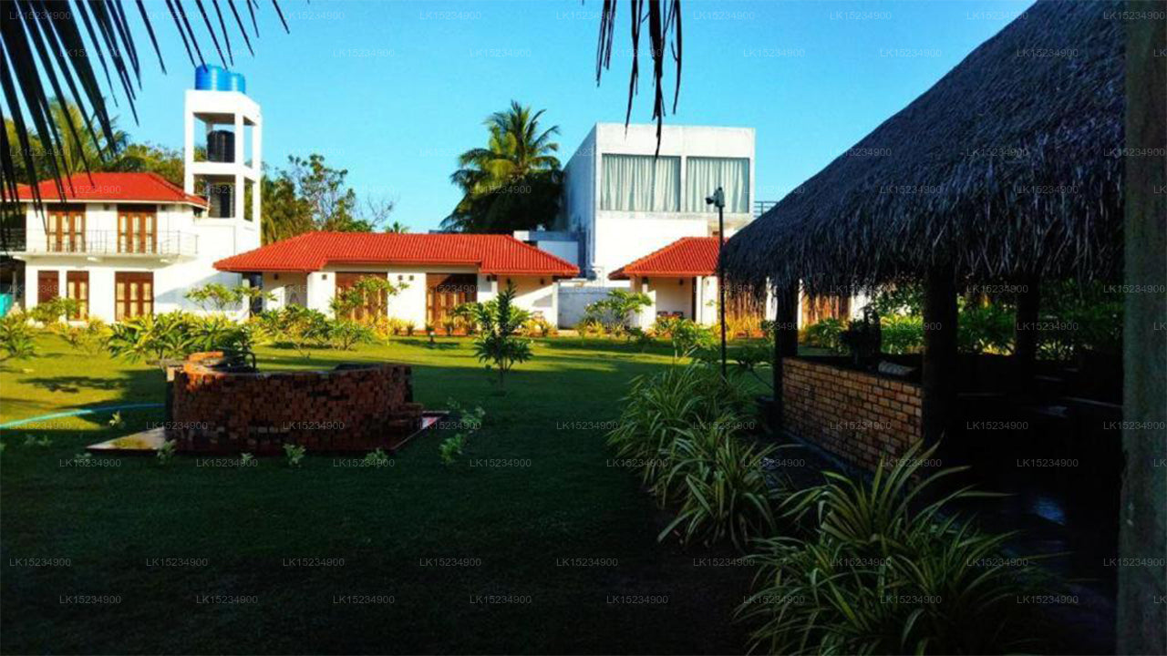 NN Beach Hotel, Nilaveli