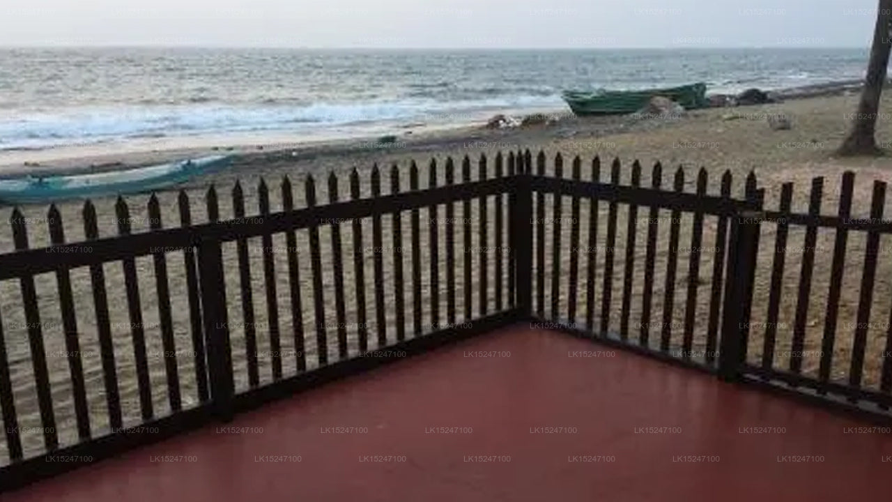 E-Beach Resort, Negombo