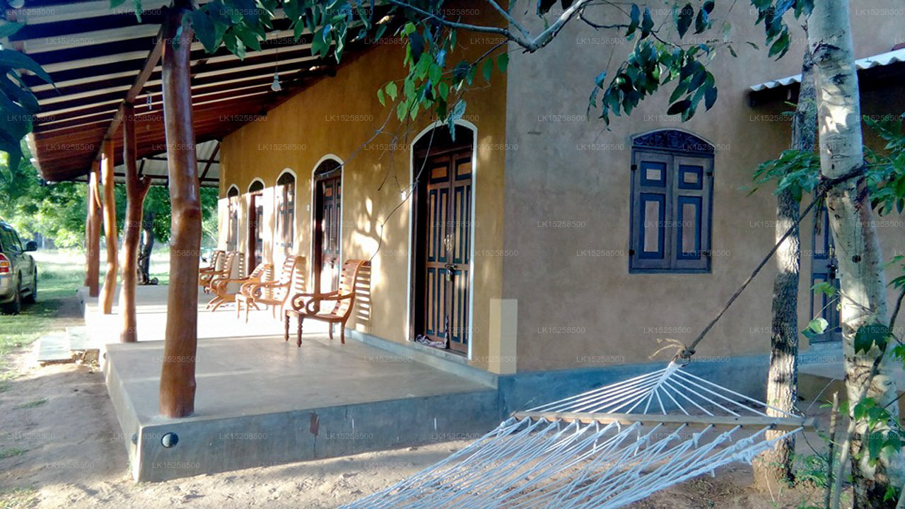 Forest Lodge, Kataragama