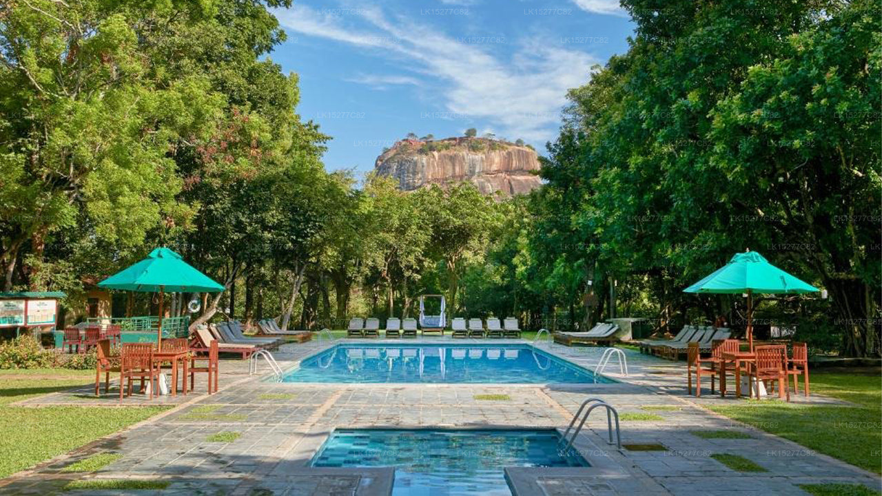 Castle Rock Hotel, Sigiriya