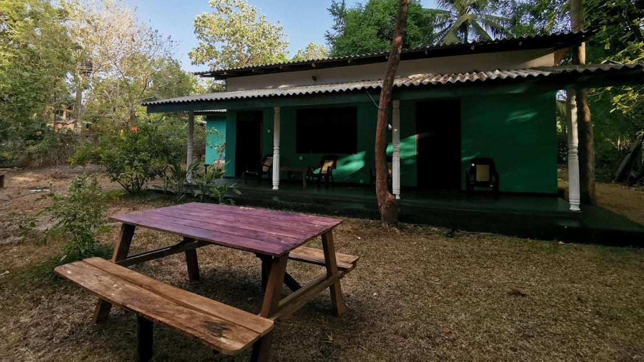 Nilmini Lodge, Inamaluwa