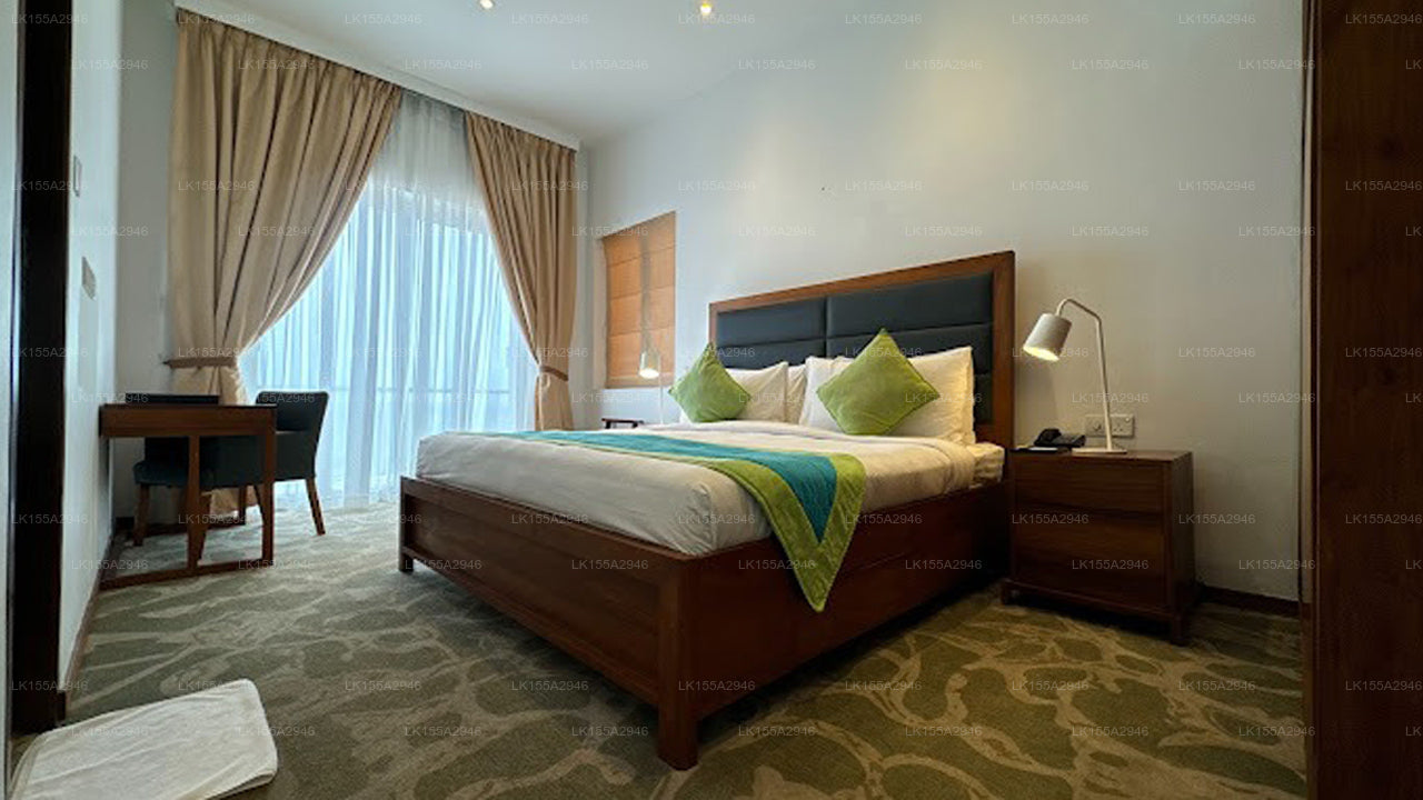 Ocean Edge Suites & Hotel Colombo