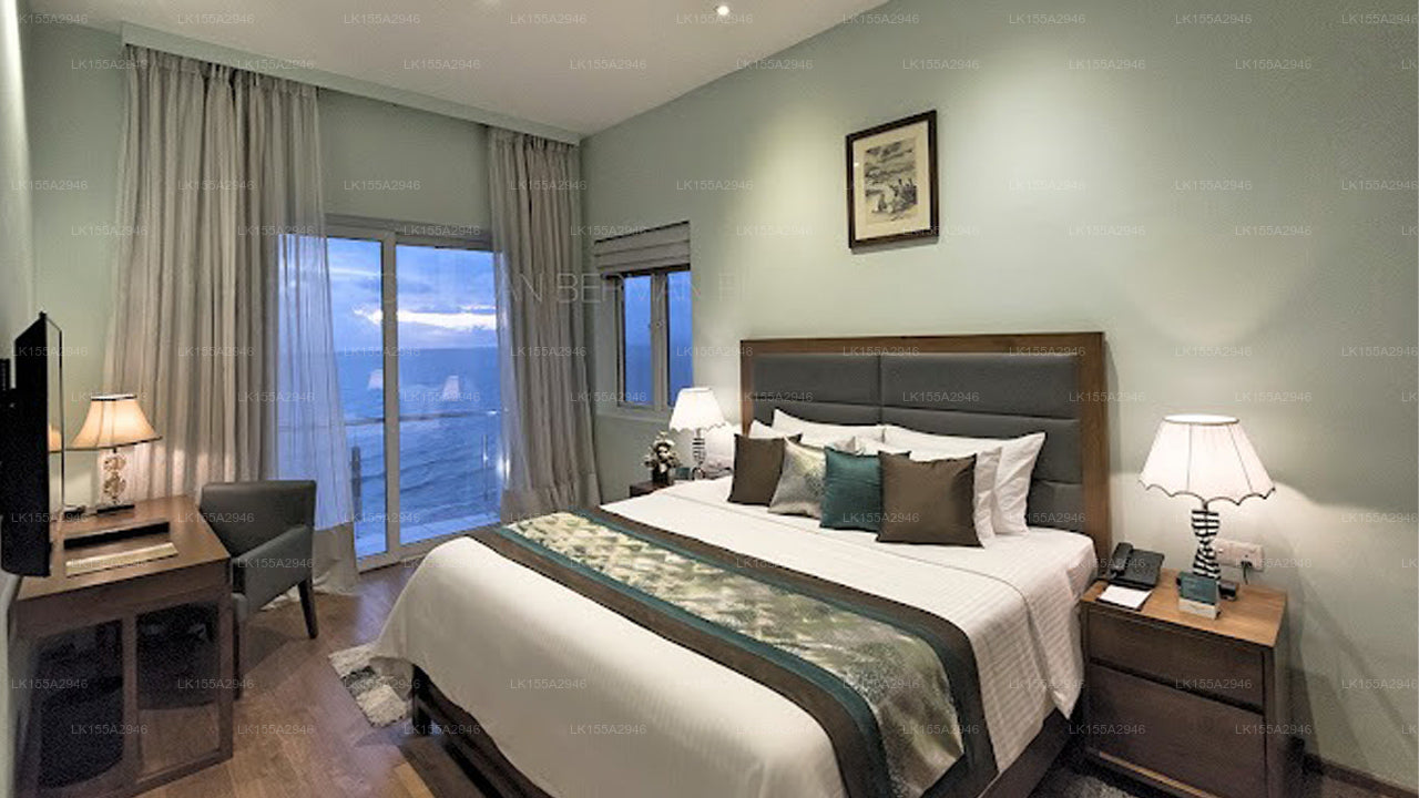 Ocean Edge Suites & Hotel Colombo