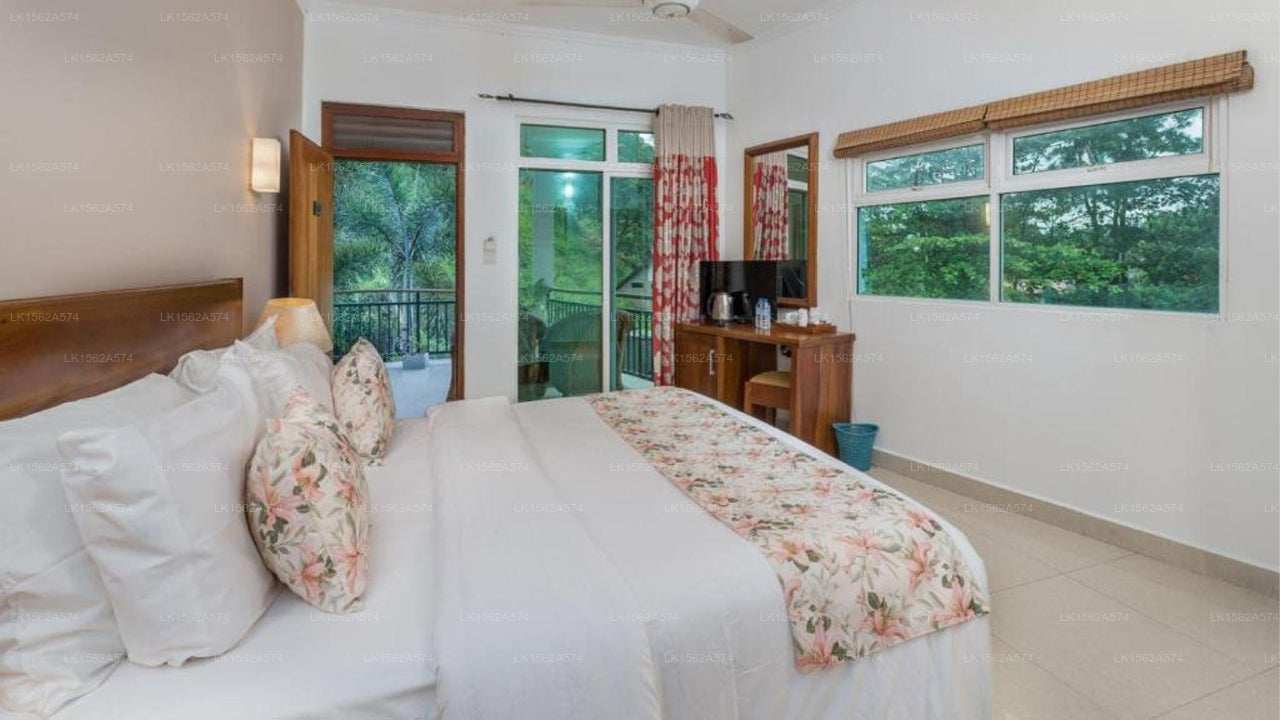 Hotel Travellers Nest, Kandy