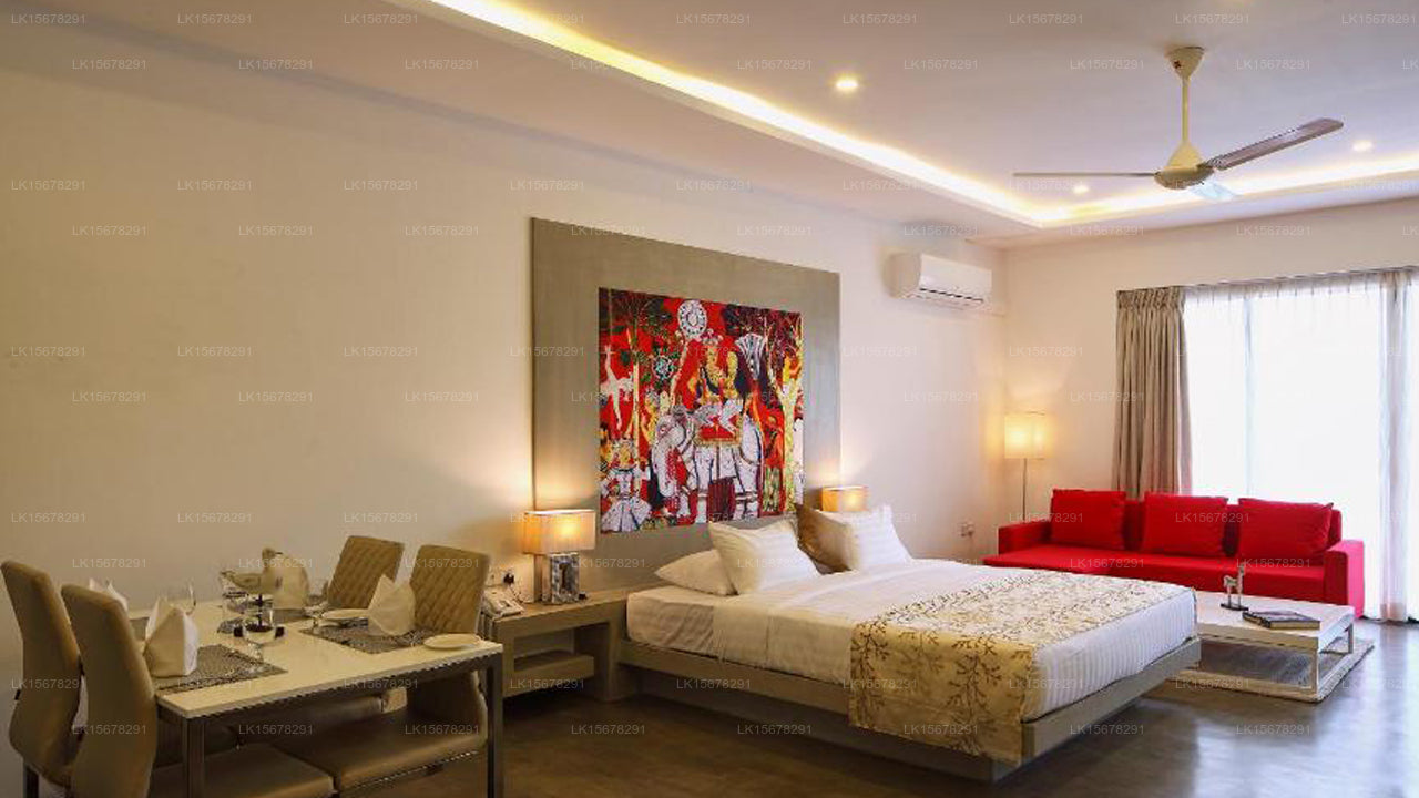 Serendiva Beach, Wadduwa