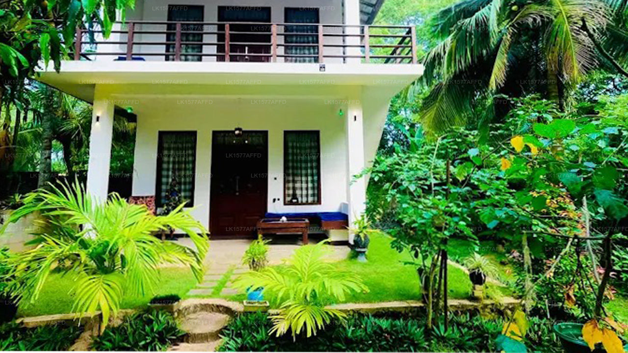 Mountain seaview cabanas, Tangalla