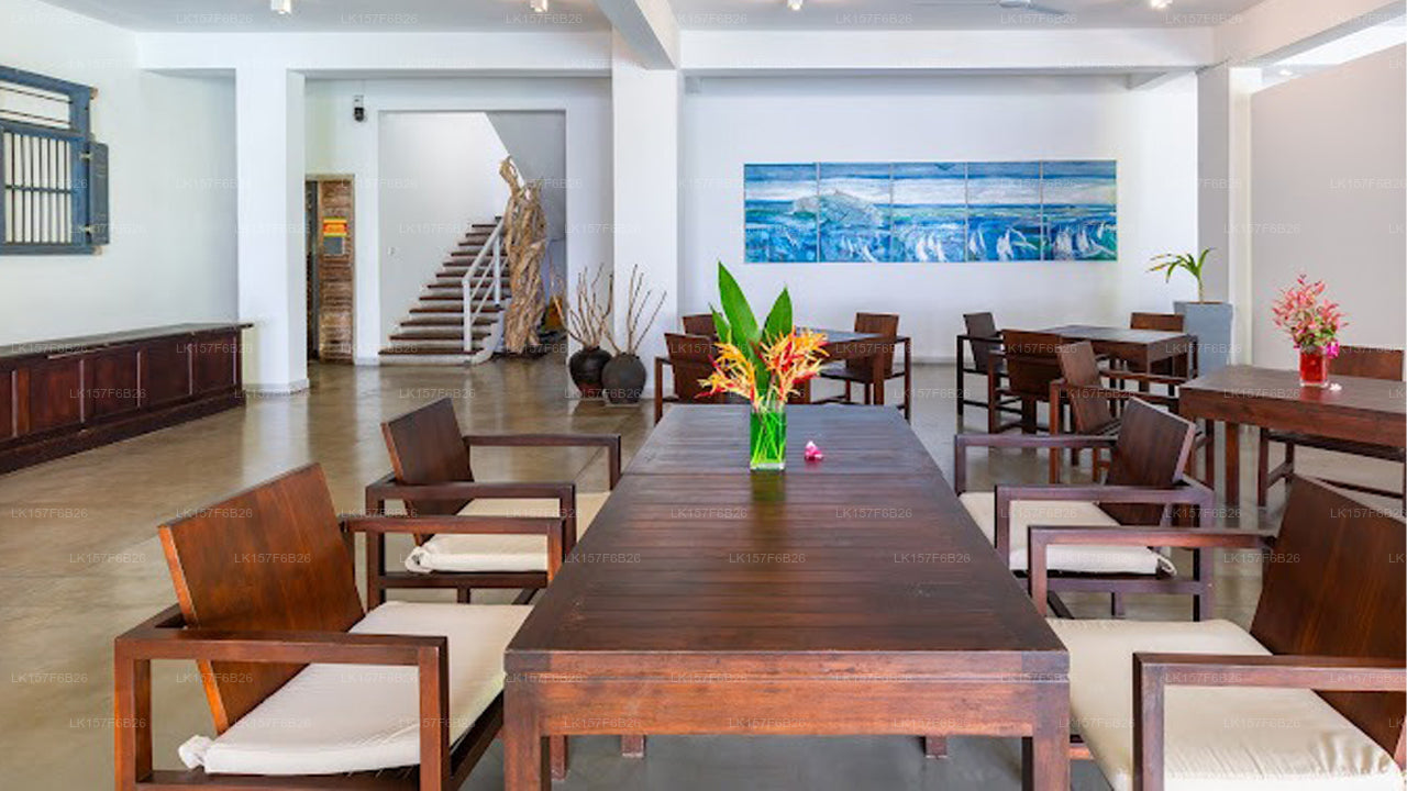 Roman Beach, Hikkaduwa