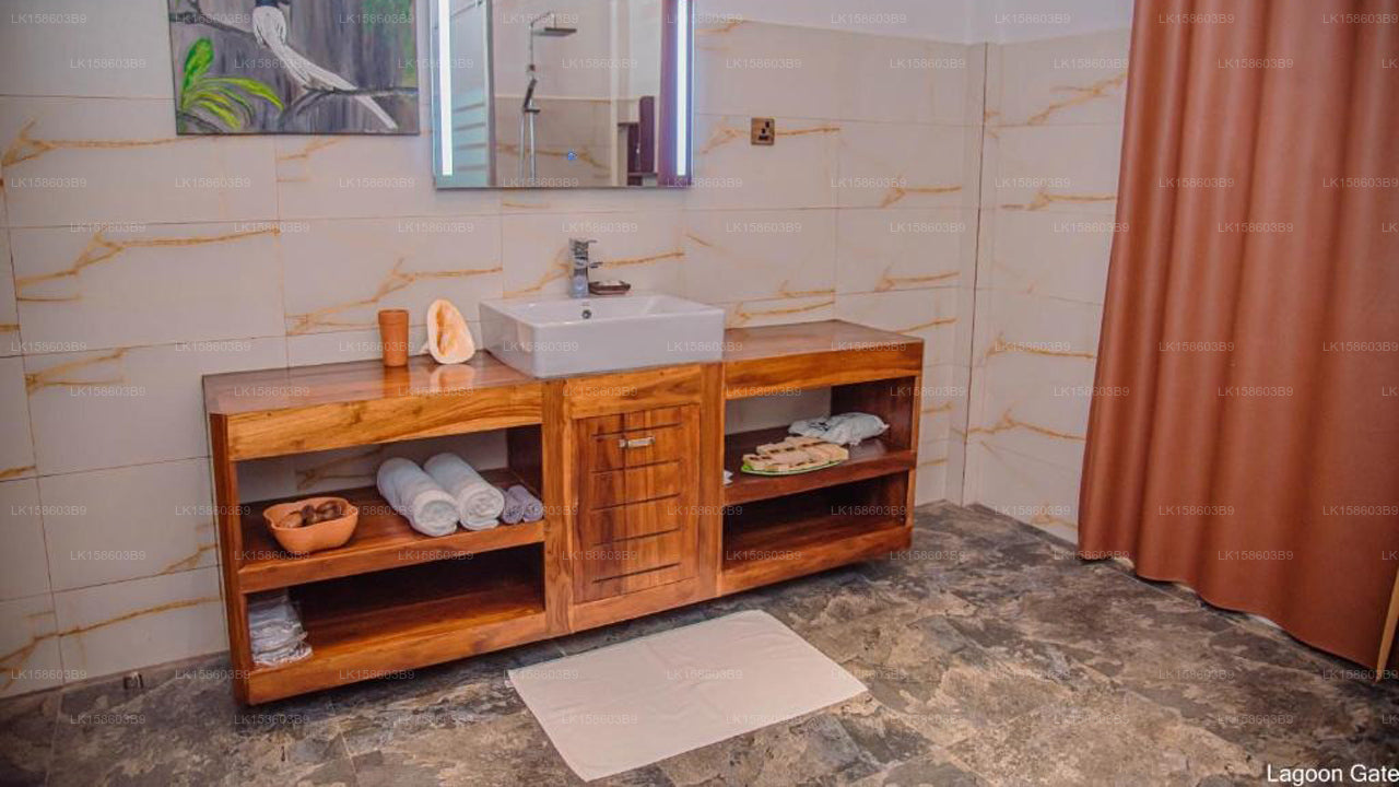 Lagoon Gate Tangalle Resort, Tangalla