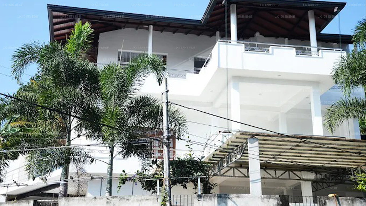 Dazzling Villa, Kandy