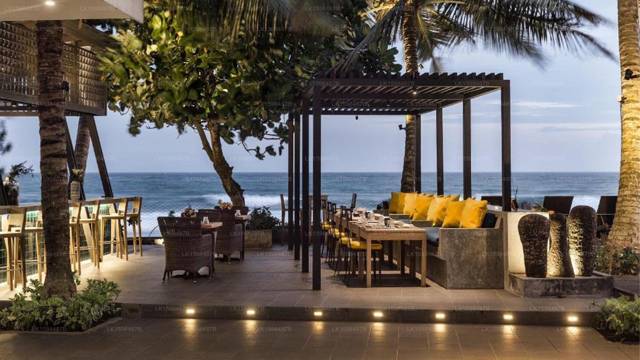 Owl and the Pussycat Hotel & Restaurant, Unawatuna