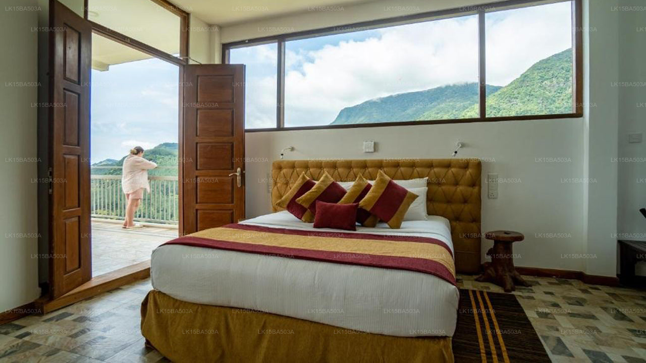 Shanthi Uyana, Kandy