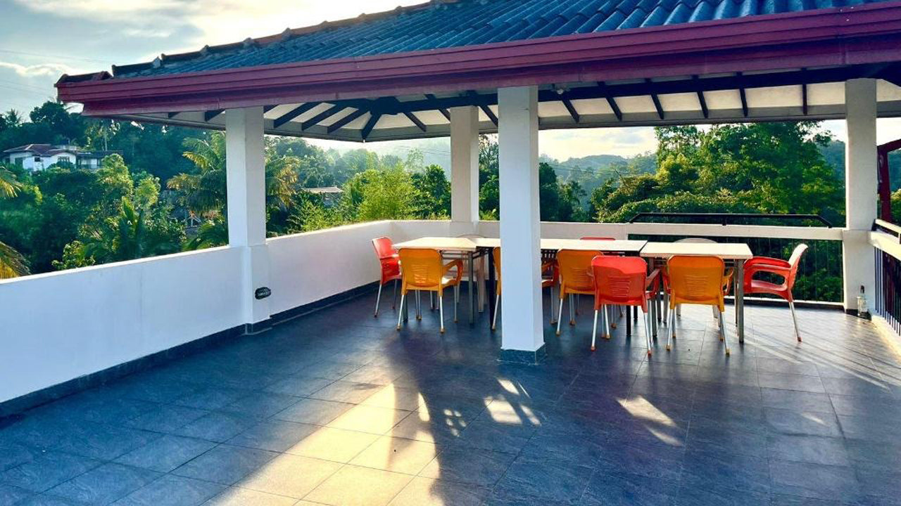 sky bliss by mahaweli, Kandy