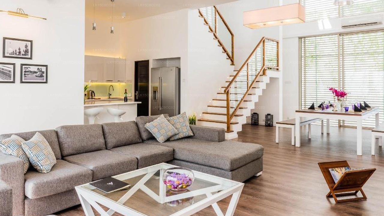 W15 Colombo, Colombo