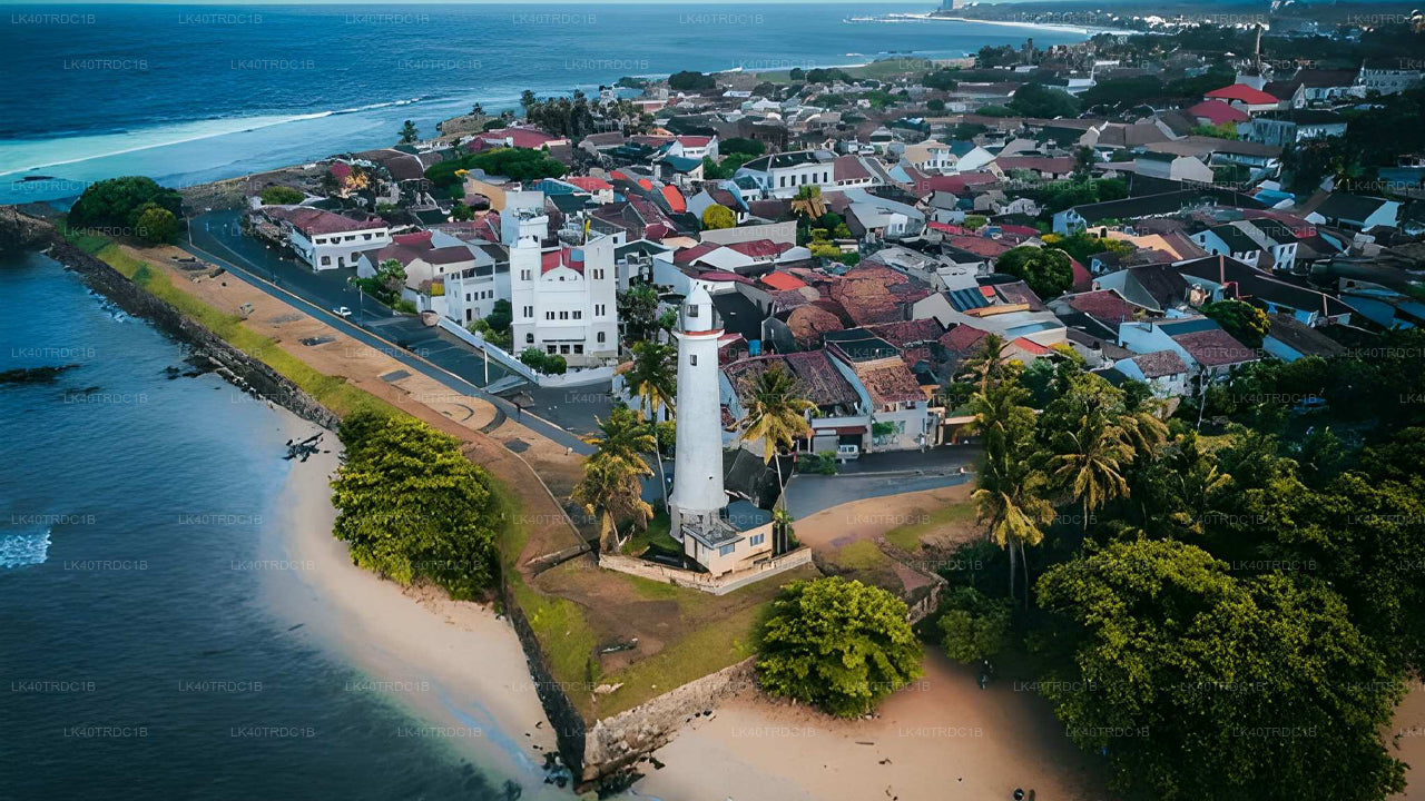 Privat transfer från Negombo till Hiriketiya med sightseeingstopp