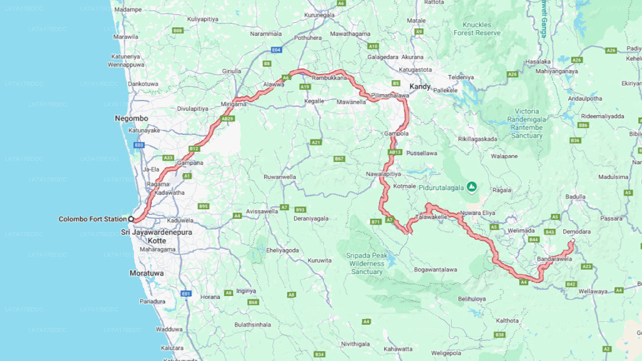 Colombo till Ella tågresa på (Tåg nr: 1015 ”Udarata Menike”)