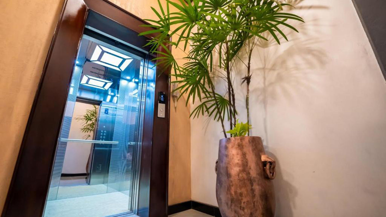 Limeshine Airport Transit Hotell, Katunayake