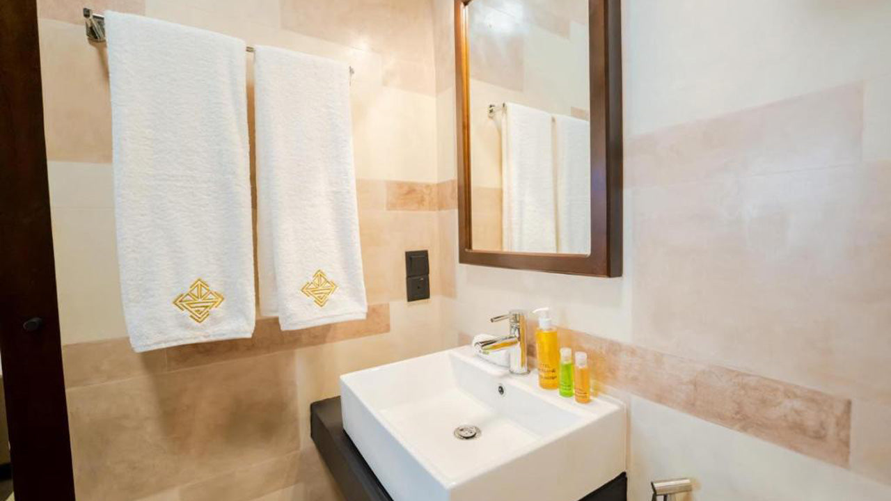 Limeshine Airport Transit Hotell, Katunayake