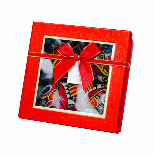 Sri Lankas traditionella Raksha-masker (Mayura, Maru, Agni, Naga) målade över kokosnötskal (paket med 4)