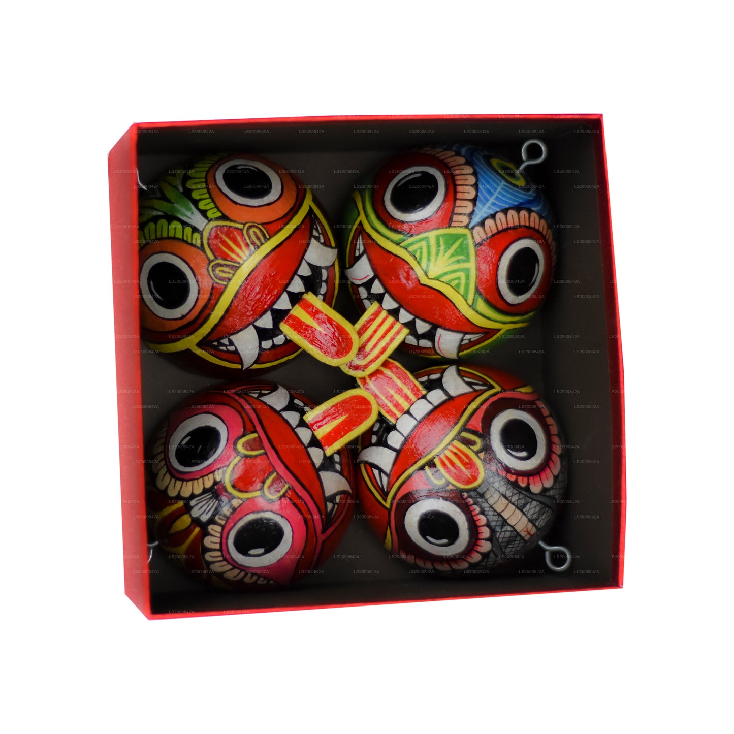 Sri Lankas traditionella Raksha-masker (Mayura, Maru, Agni, Naga) målade över kokosnötskal (paket med 4)