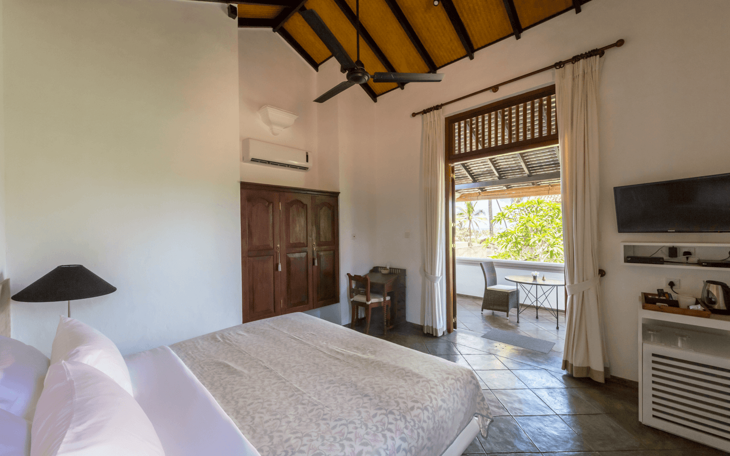 Nyne Hotels Landesi, Galle