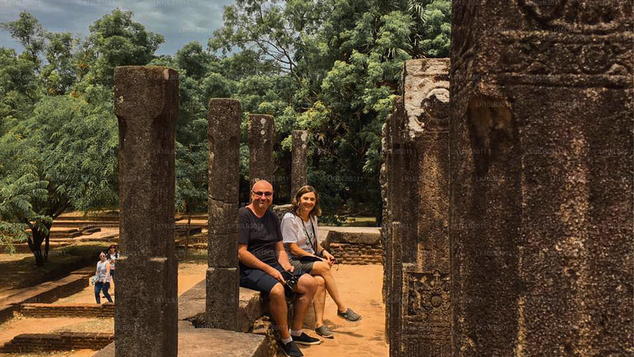 East Explorer (21 dagar)