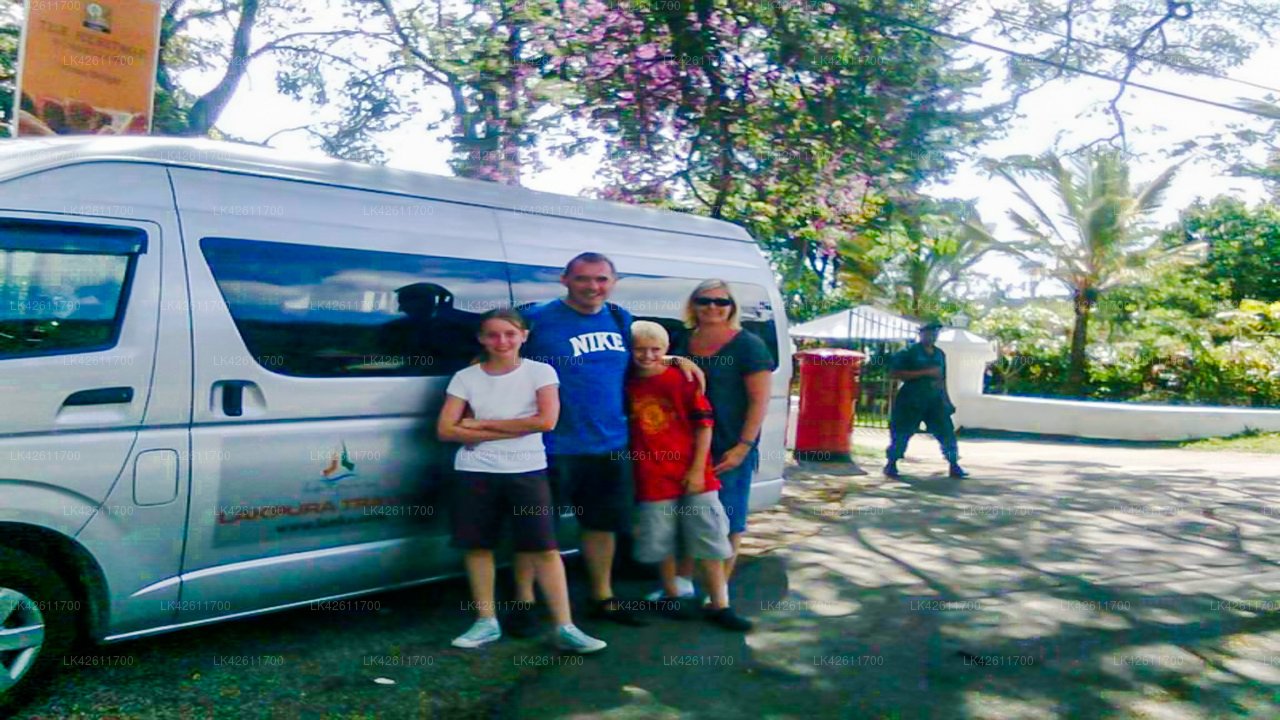 Ewe telinimw Negombo ngeni ewe nenien fiti sepenin non Colombo (CMB)