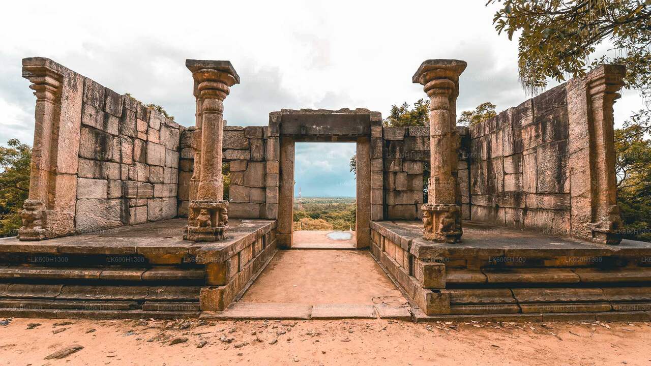 3 Forntida kungadömen från Colombo