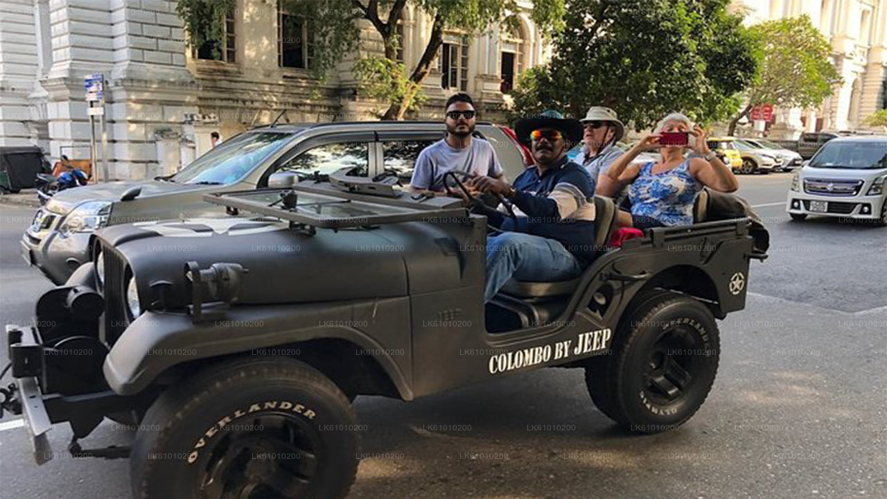 Colombo City Tour med War Jeep